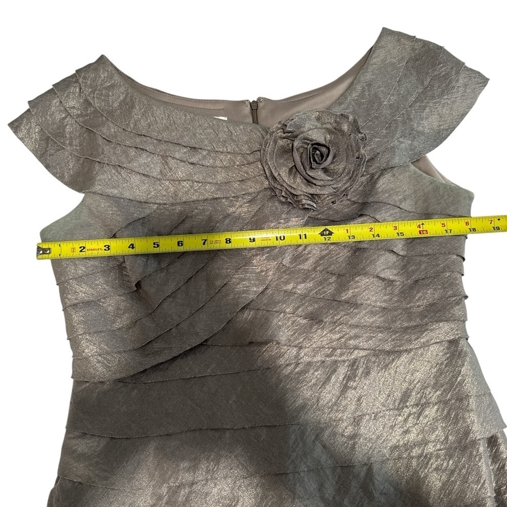 Chic Tan Asymmetrical Dress with Bateau Neckline and Flutter Cap Sleeves - Picture 3 of 8